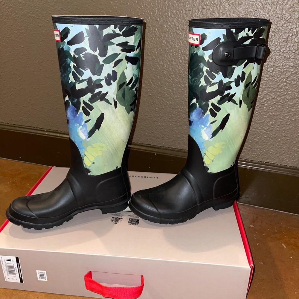 Hunter Rainboots - Tall - Printed - Picture 3 of 5